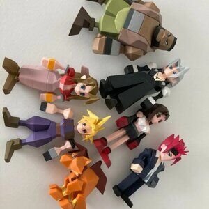 Final Fantasy VII Square Enix Kuji Mini Polygon 7-Figure Set